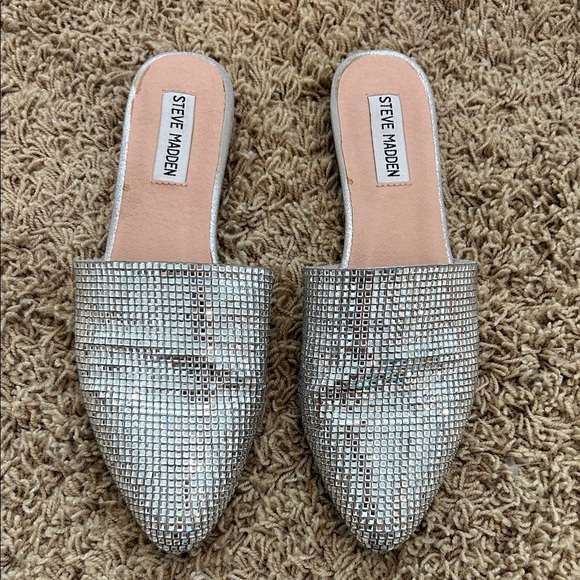 Steve Madden Sparkling Silver Mules Women's Size 8.5 - Picture 2 of 7